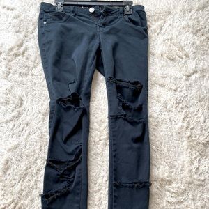 Forever 21 ripped style black jeans